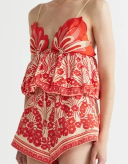 Antipodean Clover Set in Cherry Bomb Size AU 6 for rent on The Volte - image 5