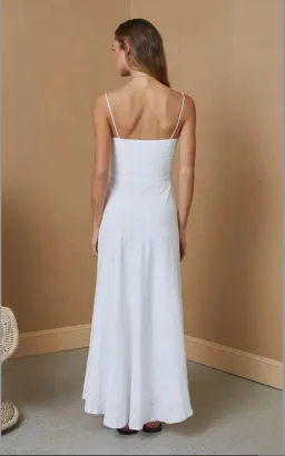 Bec and Bridge Provincial Maxi White Size 6 for rent on The Volte - image 2