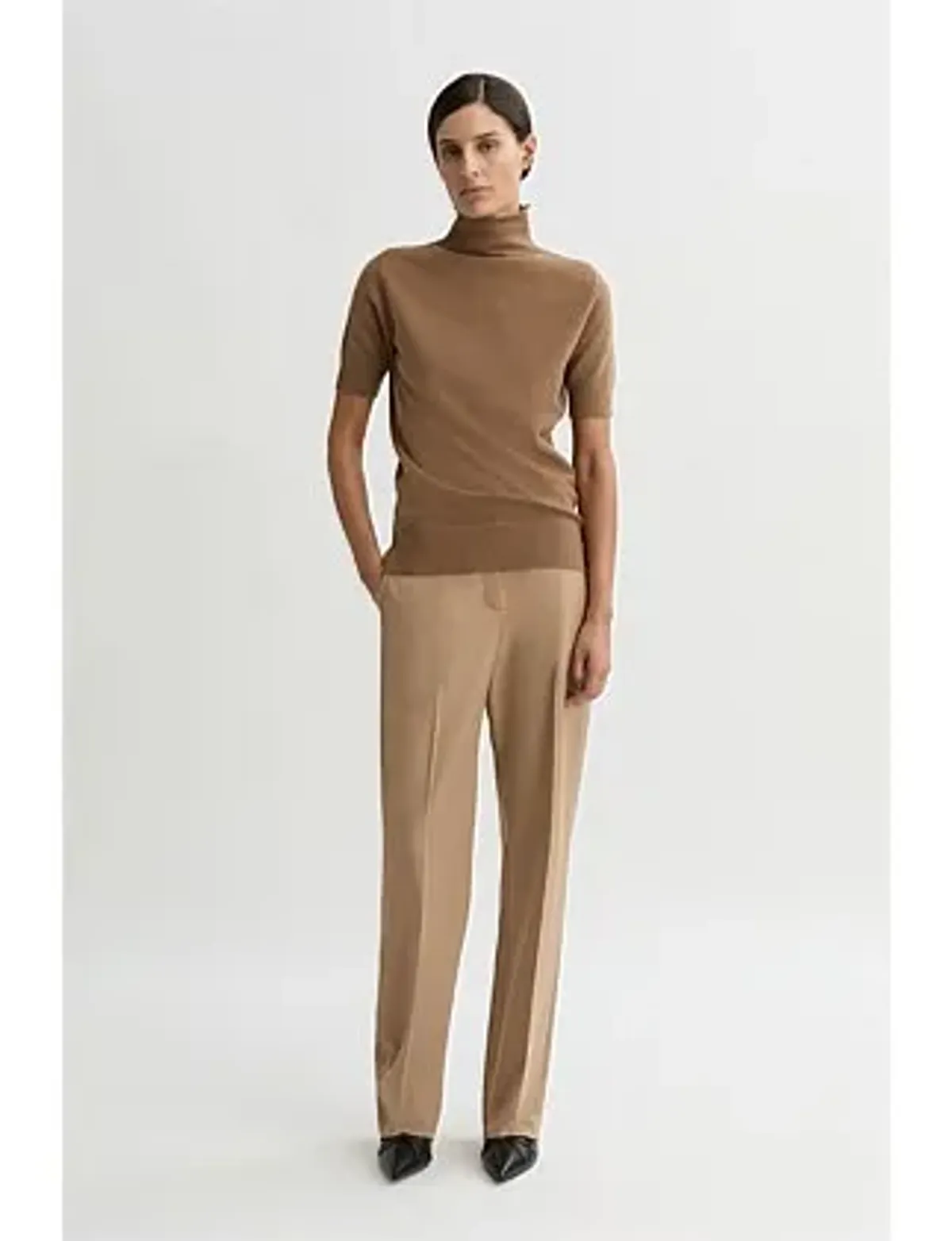 Willow Sui Wool Cashmere Short-Sleeve Polo Knit - Image 5
