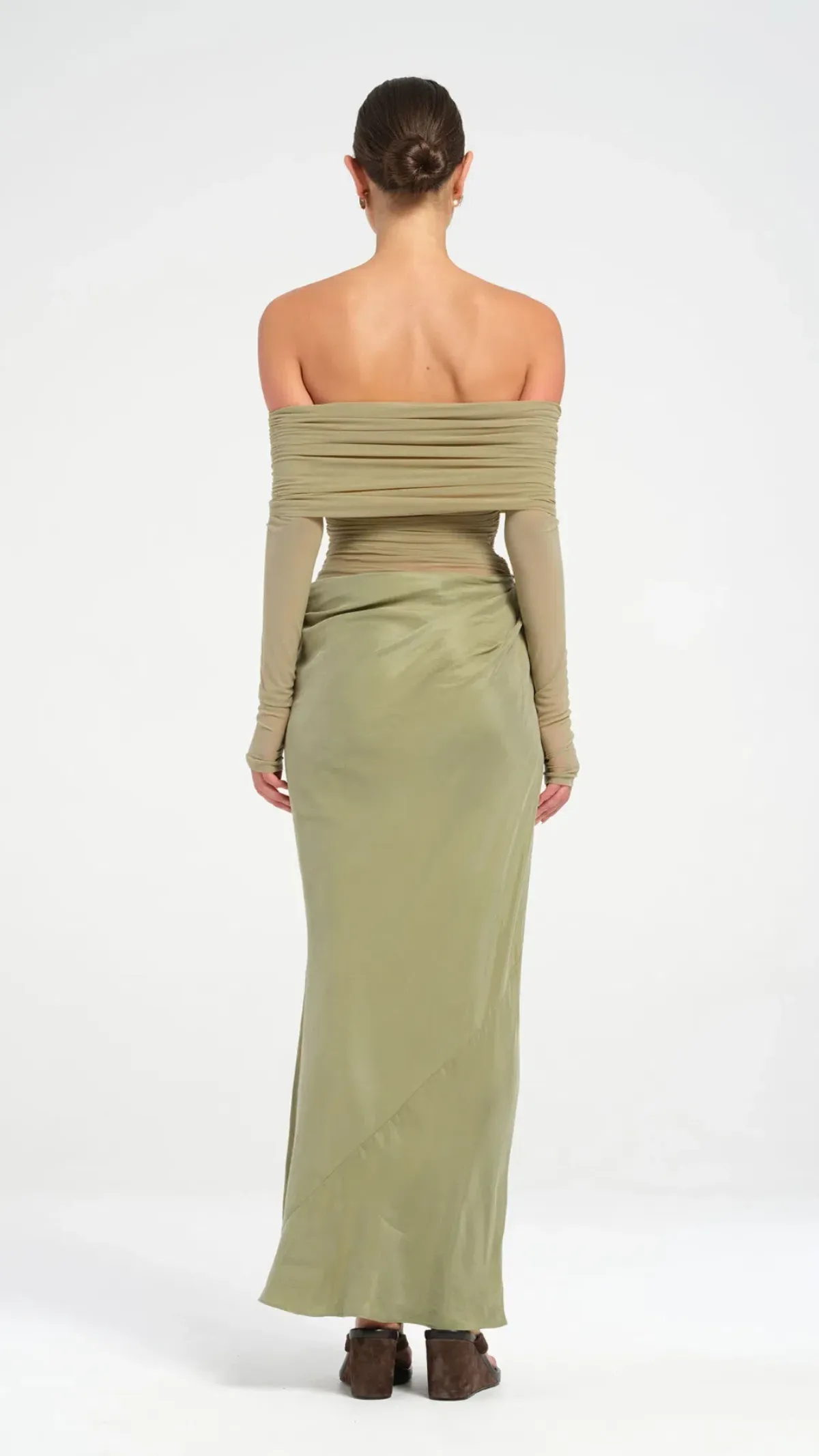 Benni Yasmin Off Shoulder Maxi Dress in Pistachio Size AU 8 - Image 3