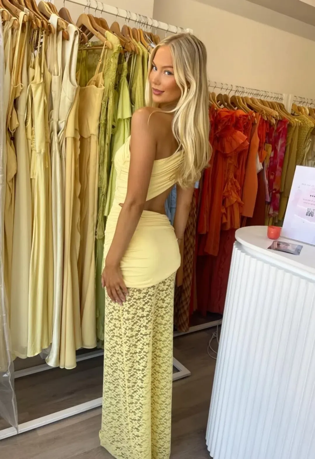 Deconduarte Paridiso Maxi Dress Yellow Size XS/6 for rent on The Volte - main image