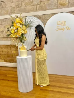 Deconduarte Paridiso Maxi Dress Yellow Size XS/6 for rent on The Volte - image 11