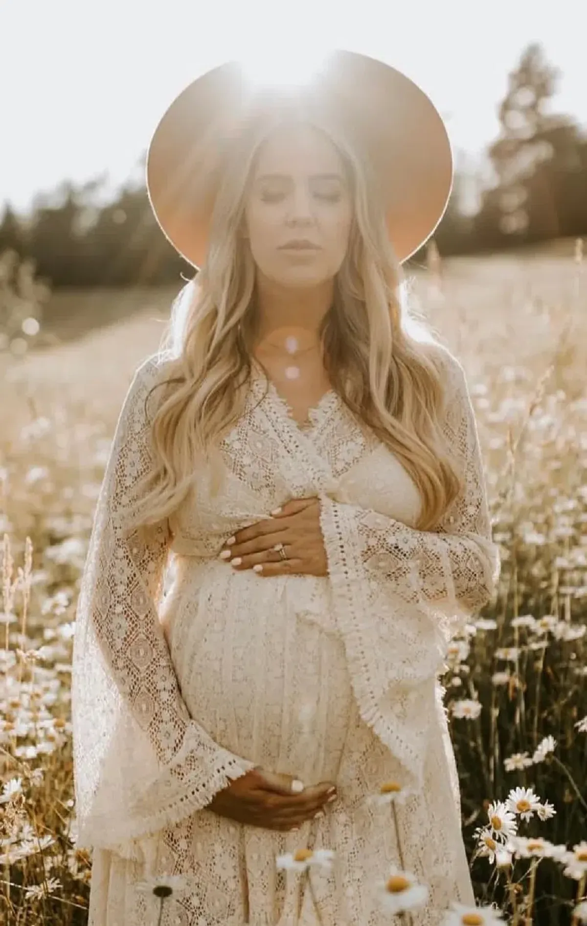 Coven & Co Boho Maternity Pirate Queen Gown Cream Size S / AU 10 - Image 9