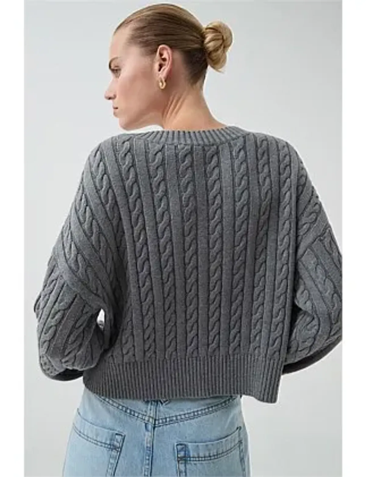 Aje Studio Naia Cropped Cable Knit Jumper Grey Size 6 - Image 4