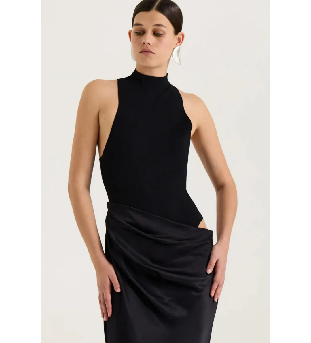 Henne Soraia Maxi Dress Black Size L AU 12 for rent on The Volte - main image