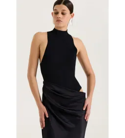 Henne Soraia Maxi Dress Black Size L AU 12 for rent on The Volte - image 5