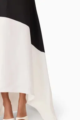Elliat - Sorrel One Shoulder Gown in Black & White - Size 12 for rent on The Volte - image 4