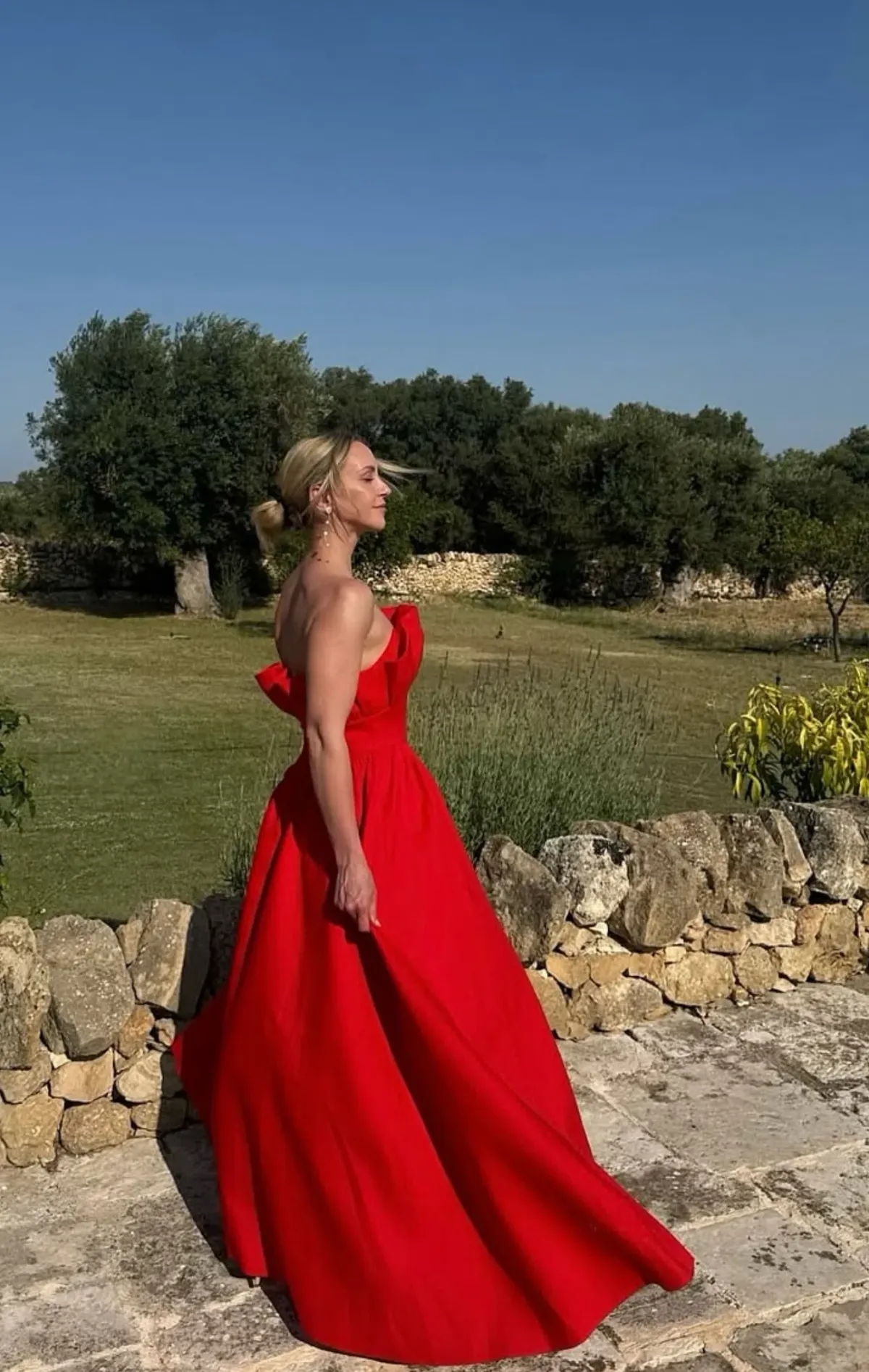 Elliatt Laurel Sleeveless Maxi Dress in Red Size Medium / AU 10 - Image 6