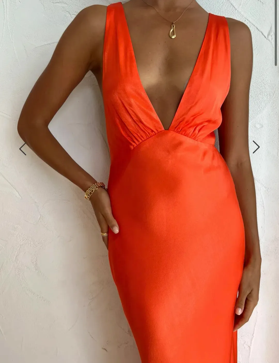 Shona Joy Milo Plunged Cross Back Midi Dress Red Size 10 for rent on The Volte - main image