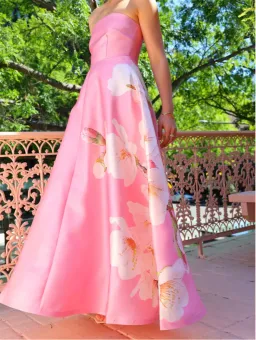 Aston Studio Audrey Maxi Dress in Parfeit Blossom Size AU 6 for rent on The Volte - image 2