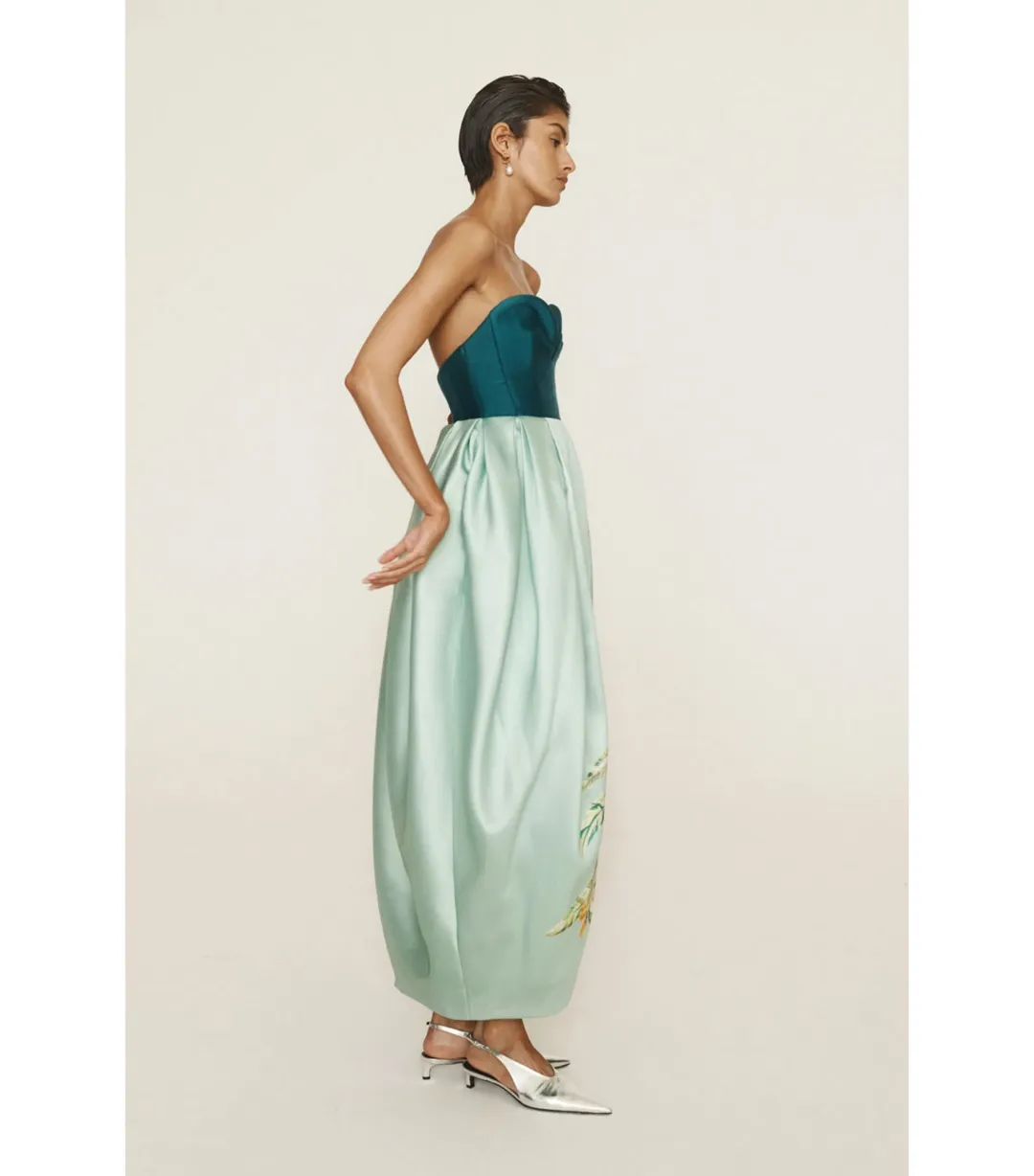 Alémais Alémais Anita Maxi Gown Green Size AU 8 for rent on The Volte - main image