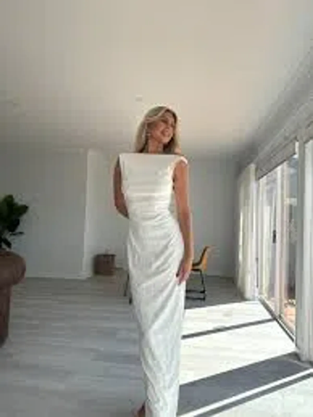 Effie kats Verona Gown Ivory Size 6 - Image 3