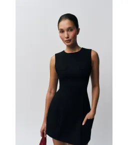 Guizio Rowan Mini Dess Black Size S / AU 6 for rent on The Volte - image 3