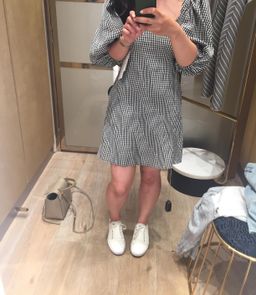 Georgia Alice Famous Gingham dress size 8 for rent on The Volte - image 5