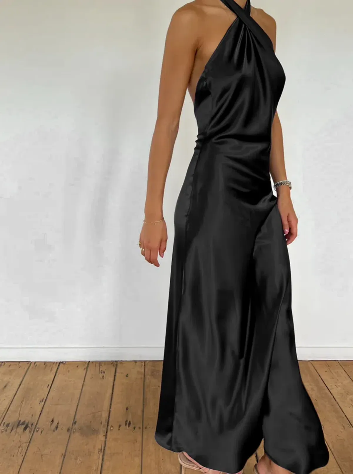 YLD Crossover Maxi Black Size S/Au 8 - Image 1