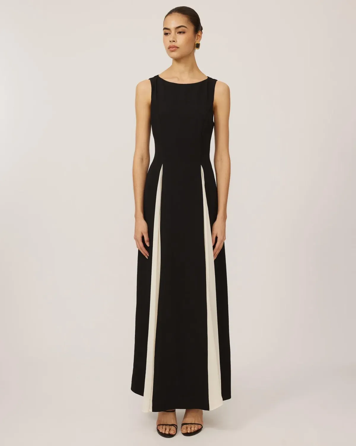 Tussah Jasper Maxi Dress Black Size AU 8 - Image 1