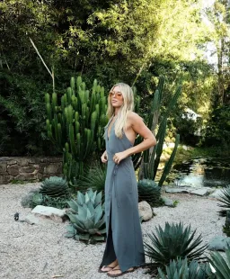 Henne Vida Dress in Slate - Size 10 for rent on The Volte - image 5