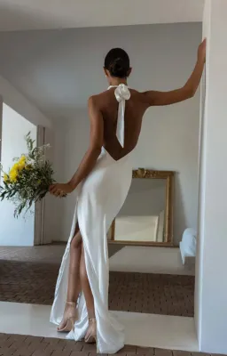 GRACE LOVES LACE Goldie Halter-neck Wedding Dress / Bridal Gown Size M for rent on The Volte - image 5