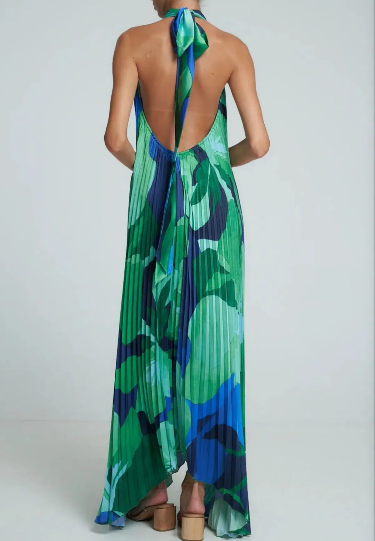 L'IDEE OPERA GOWN IN CAPRI GREEN SIZE 10 - Image 4