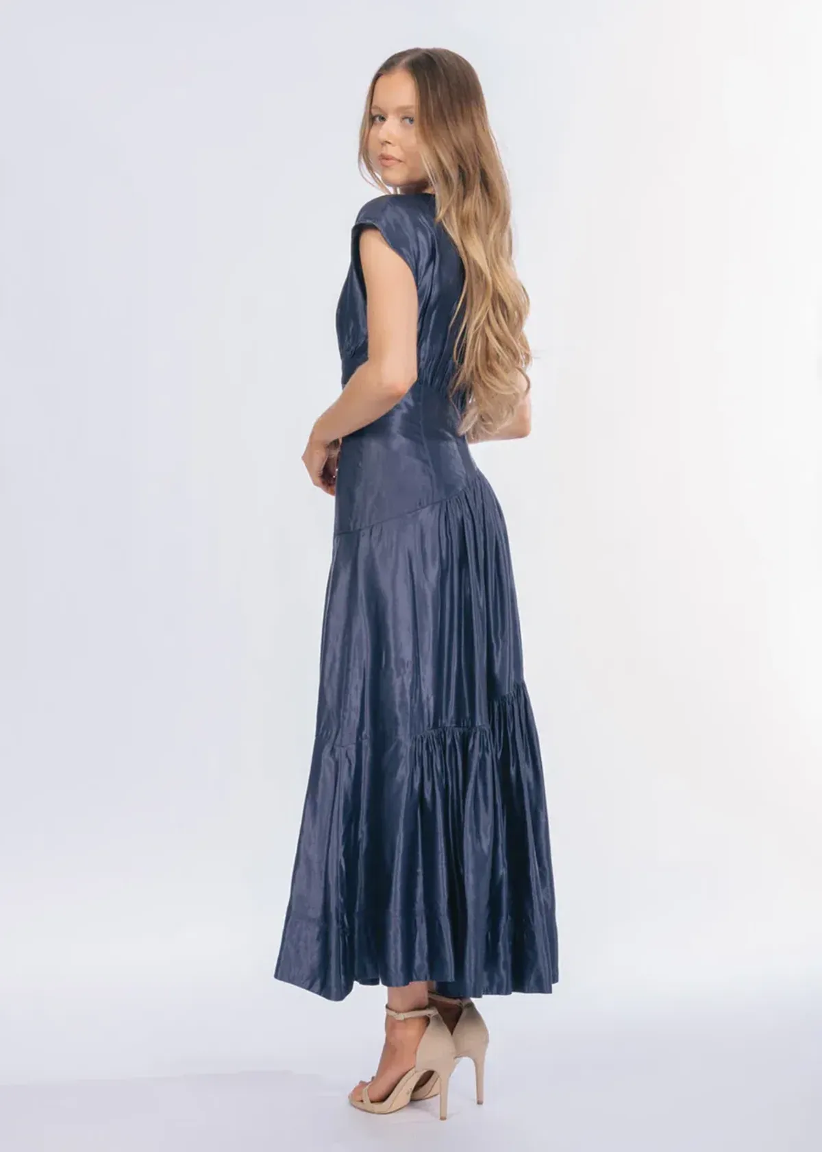 Serendipity Reflection Midi Dress in Navy Blue Size 6 - Image 3