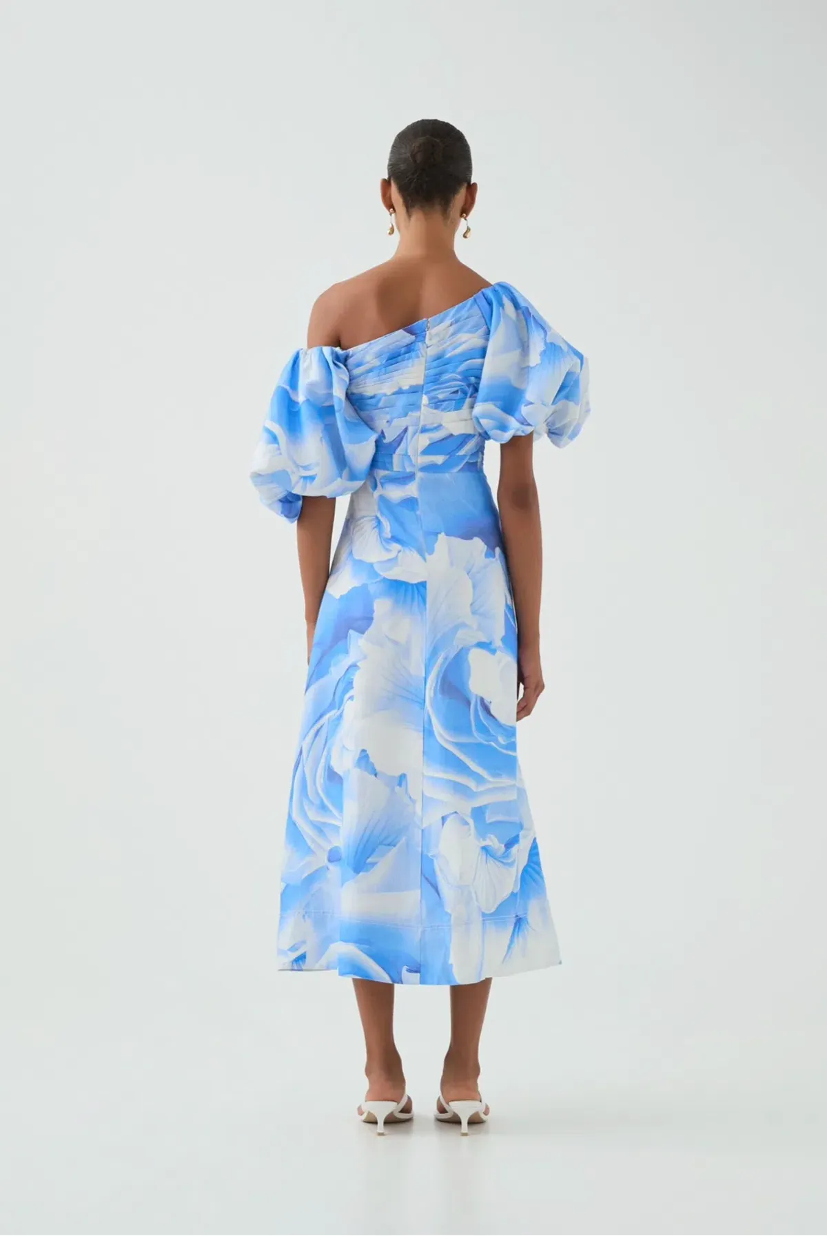 AJE CADENCE RUCHED MIDI DRESS in FLORAL BLUE SIZE 12 - Image 5