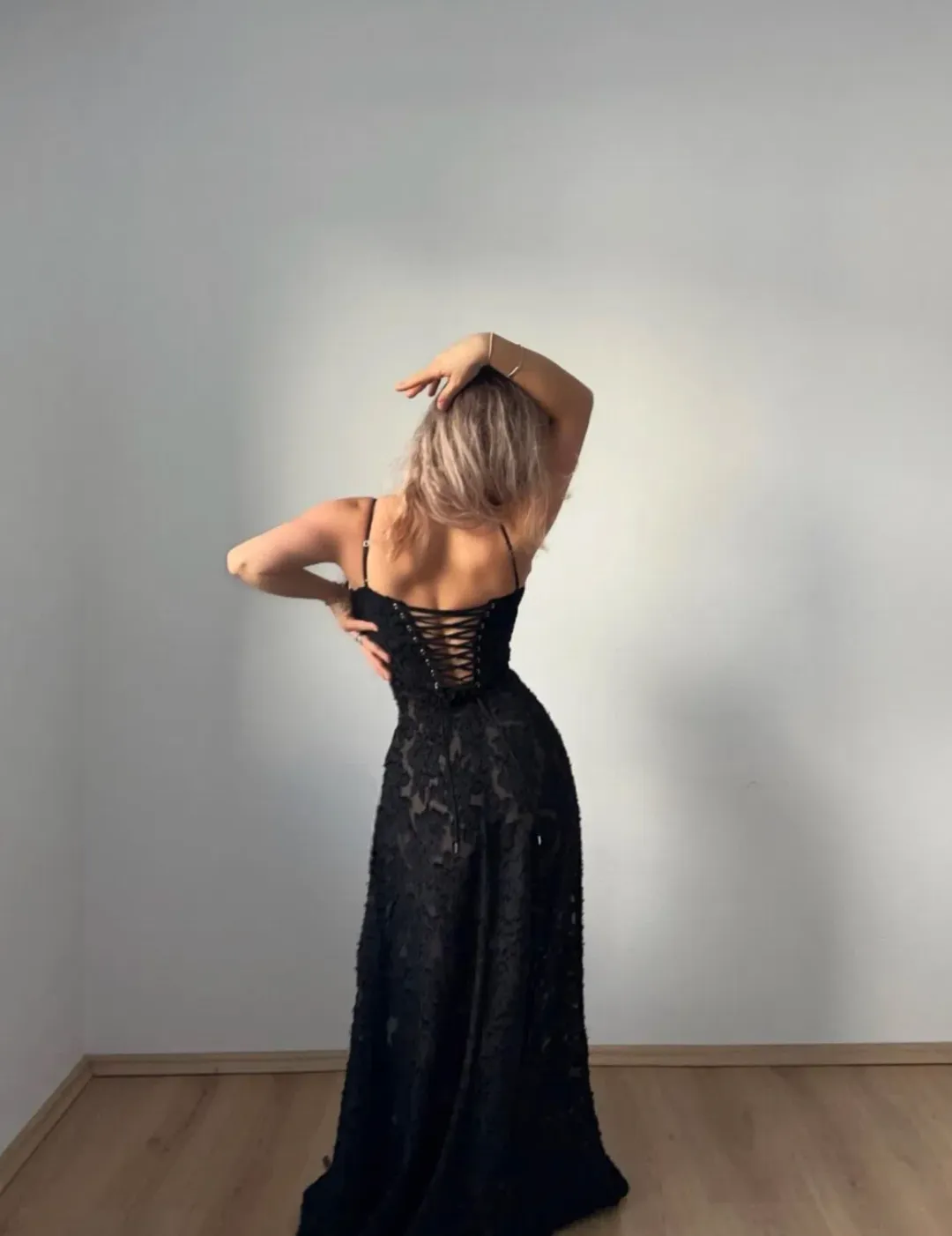 House Of Cb Seren Floral Sheer Lace Back Maxi Dress Black Size Xs / Au 6 for rent on The Volte - main image