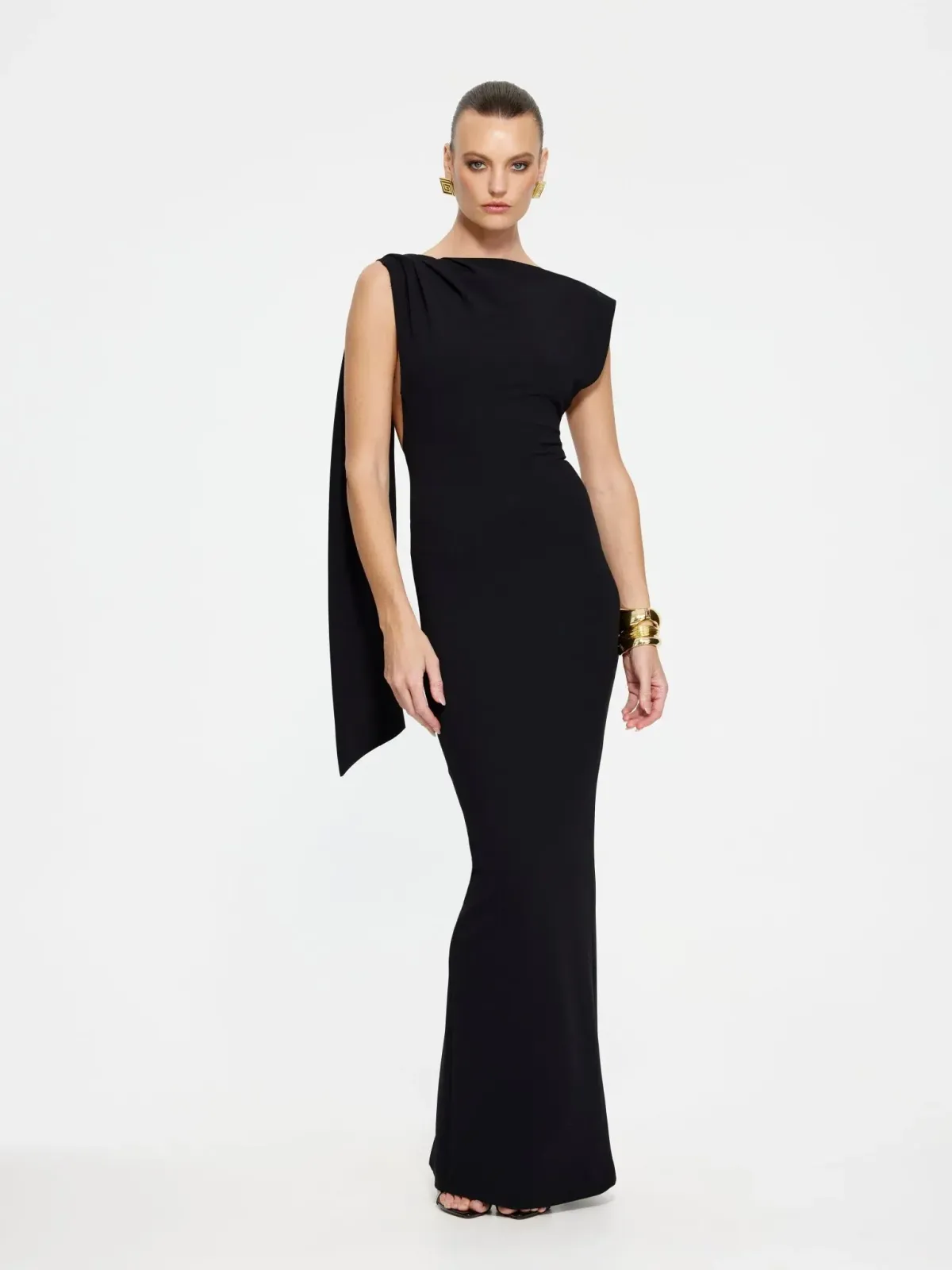 Effie Kats Audrey Gown Black size SML/8 - Image 1