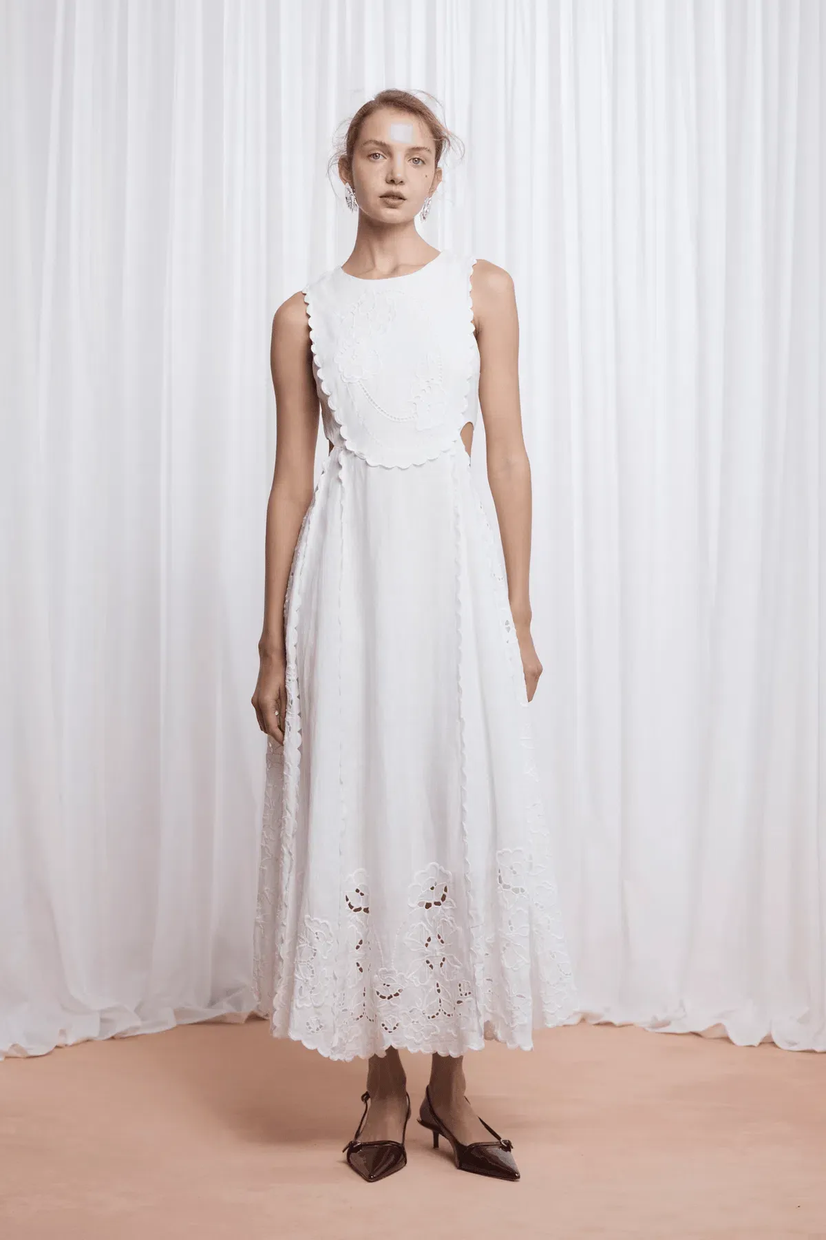 Lovaan Amelia Dress White Size 14 - Image 2