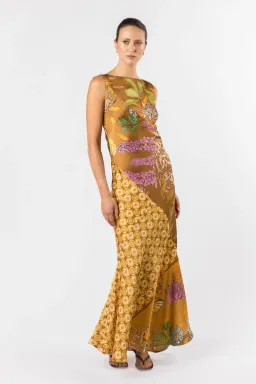 One Fell Swoop Fleur Monica Maxi-Koi No Mori Multi Size 6 for rent on The Volte - image 2