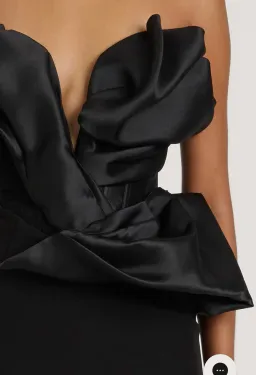 Eliya the Label Auri Gown black XS for rent on The Volte - image 5