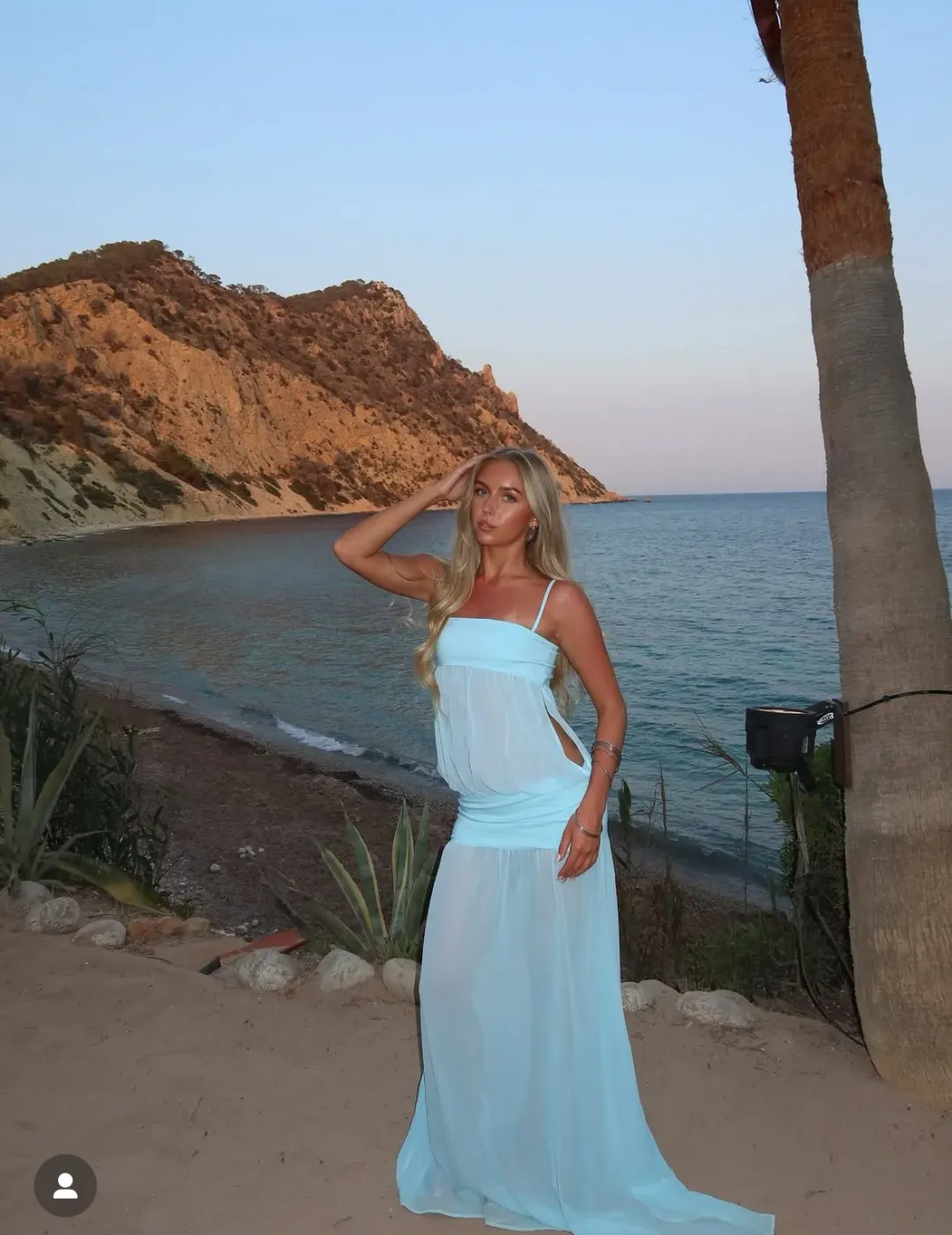 Ance Gria Romeo Gown in Aqua Blue size S / 8 AU for rent on The Volte - main image