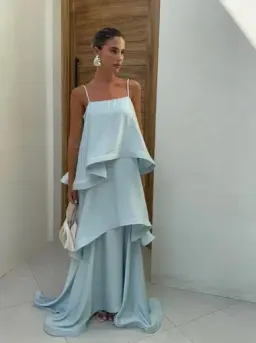 Elliatt Tilly Tiered Maxi Dress size XL / 14 BLUE for rent on The Volte - image 1