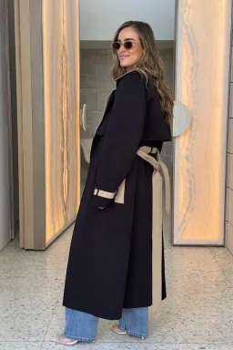 Contrast Trench Coat Black/Beige | Sneaky Link size xs for rent on The Volte - image 4