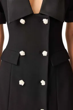 Elliatt Ruby Blazer Mini Dress Size S-M/AU 8-10 for rent on The Volte - image 4