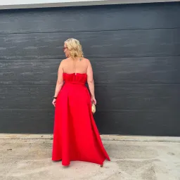 Elliatt Laurel Sleeveless Maxi Dress in Red XL/AU14 for rent on The Volte - image 4