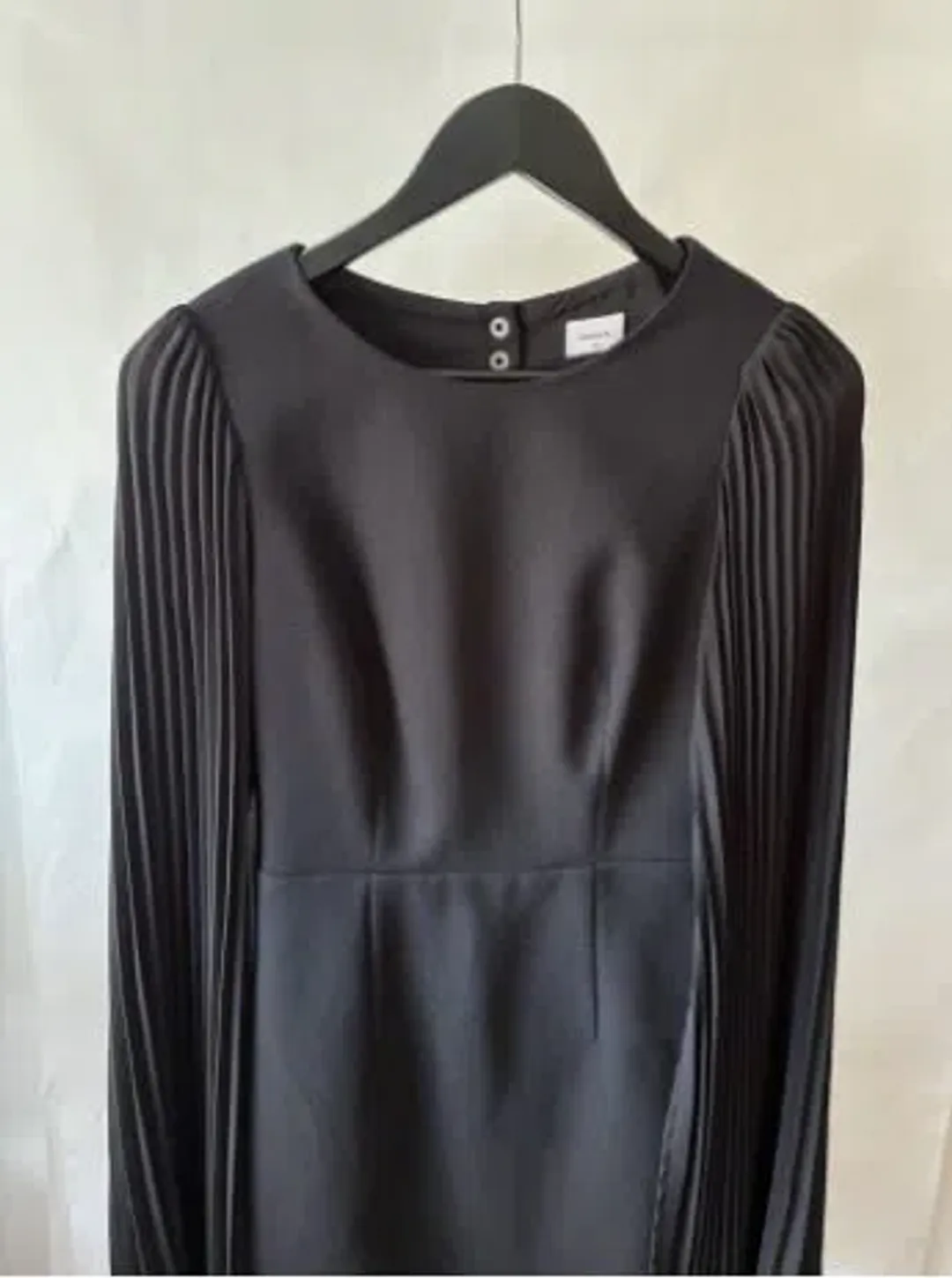 Sheike Black Pleated Sleeve Dress Size 8 for rent on The Volte - main image