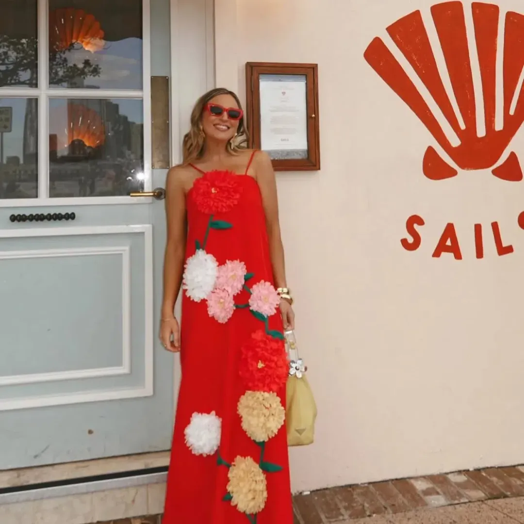 Elliatt Buttercup Embroidered Dress size L / 12 red for rent on The Volte - main image