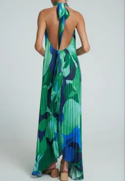L'IDEE OPERA GOWN IN CAPRI GREEN SIZE 6 for rent on The Volte - image 4