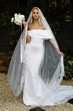 Grace Loves Lace Ophelia Wedding Veil for rent on The Volte - image 4