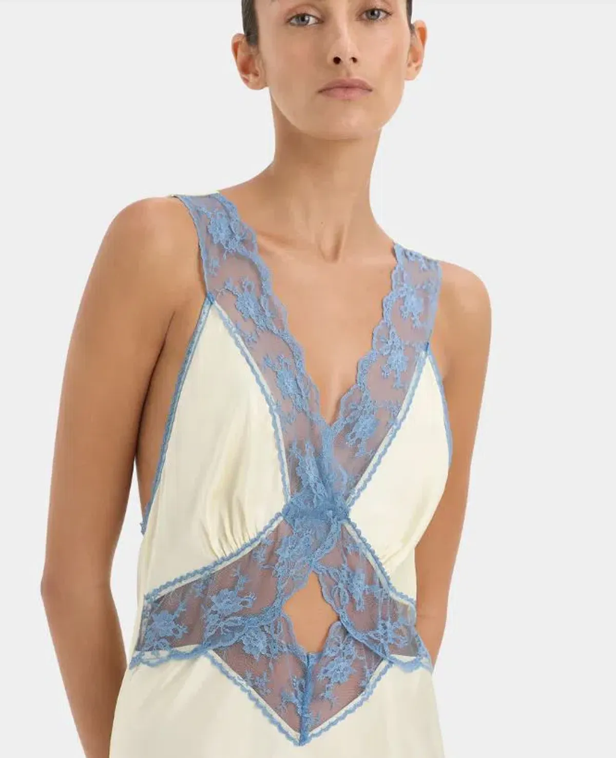Sir Aries Cut Out Gown in Butter Size 8 - Image 2