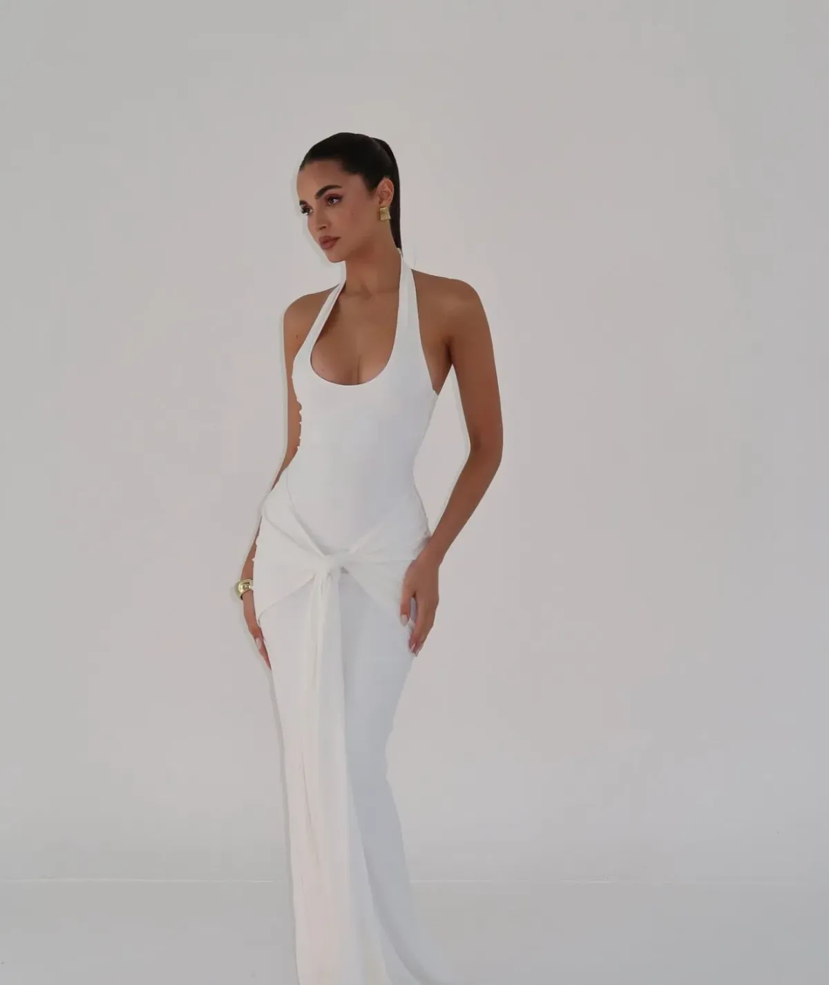 Babyboo Veneda draped halter maxi white size 6 - Image 1