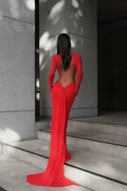 EFFIE KATS MONACO GOWN RED SIZE 10 (M) for rent on The Volte - image 3