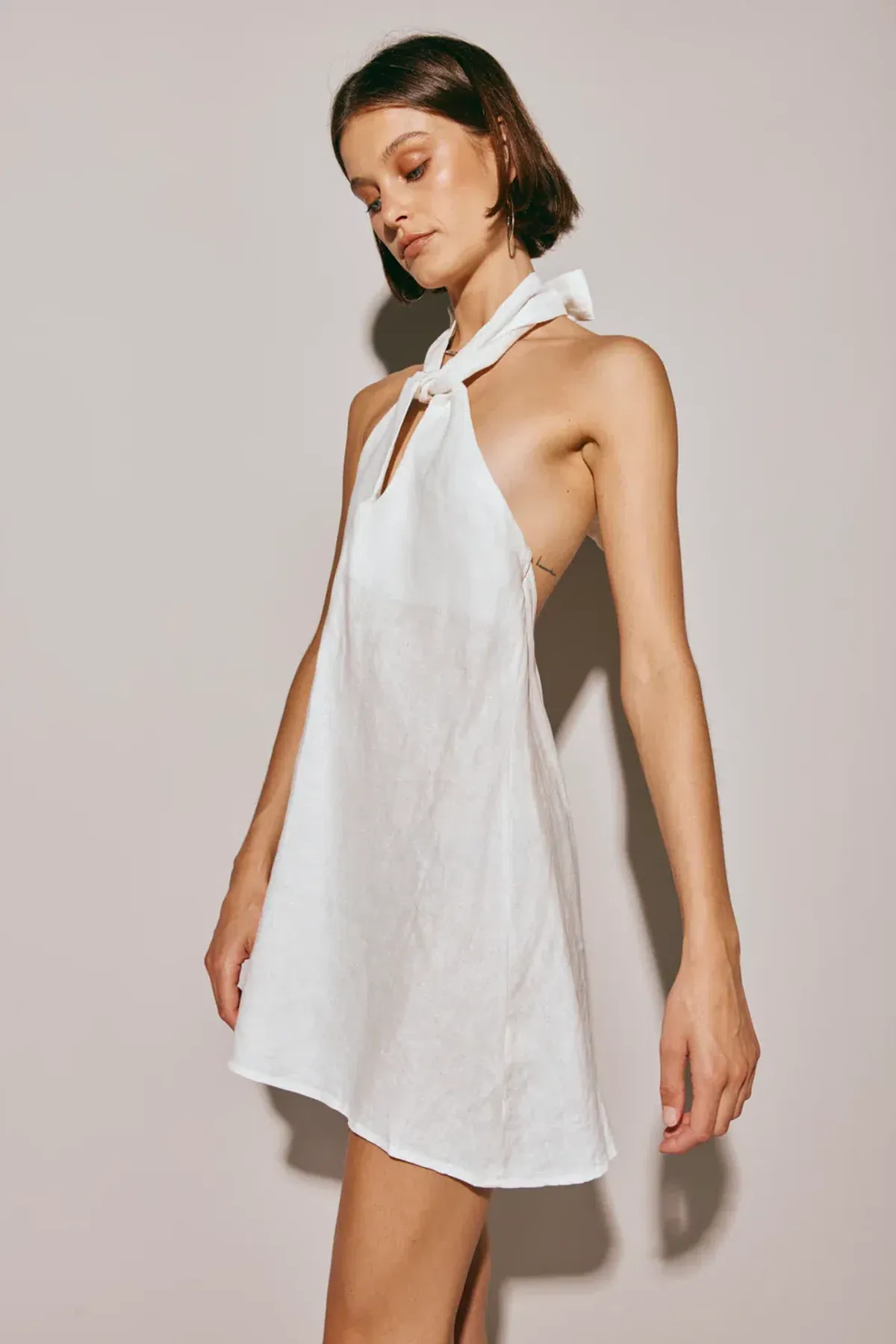 VRG GRL Natassia Linen Halter Mini Dress White - Image 2