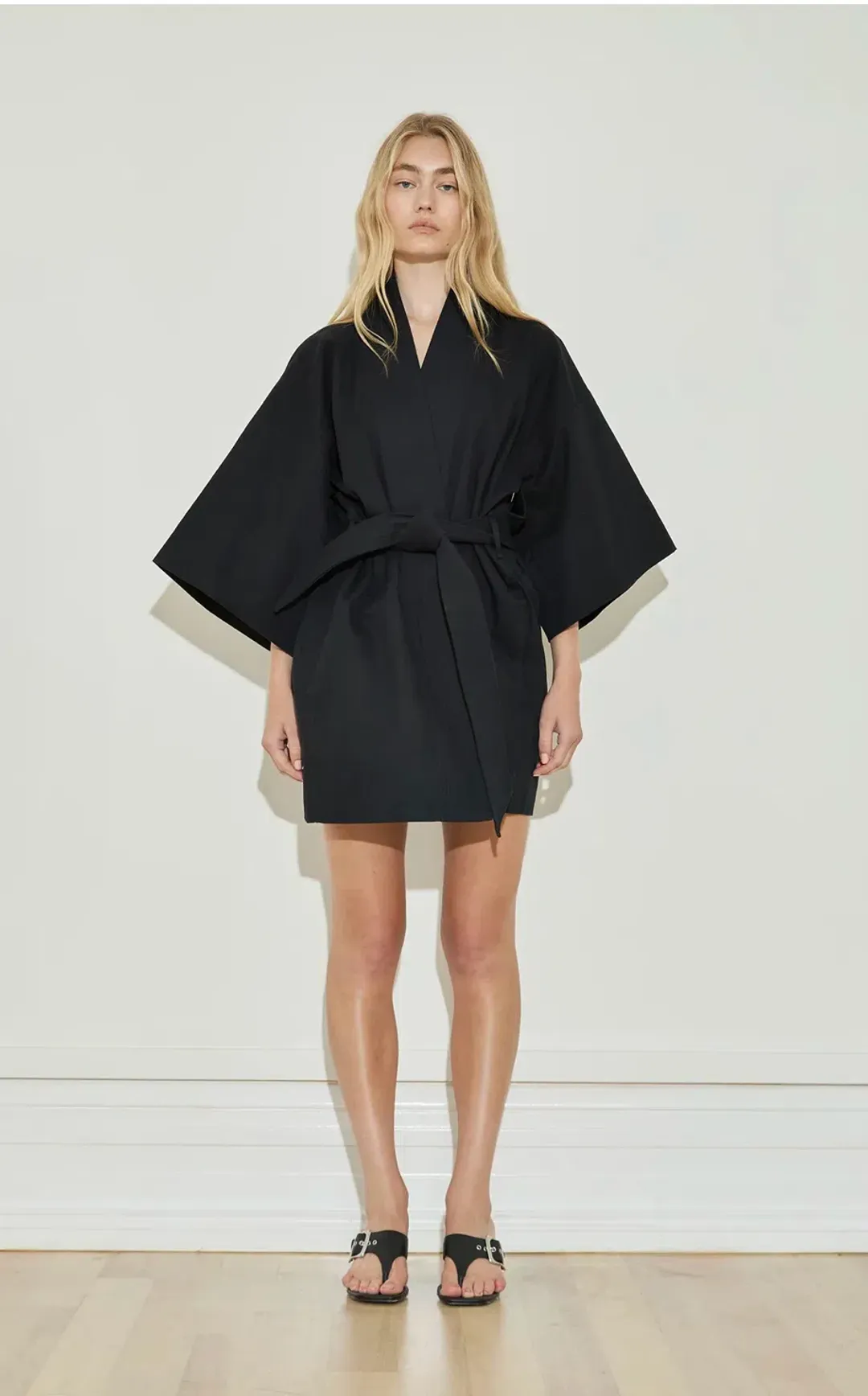 Maison Essentiele black kimono size S for rent on The Volte - main image