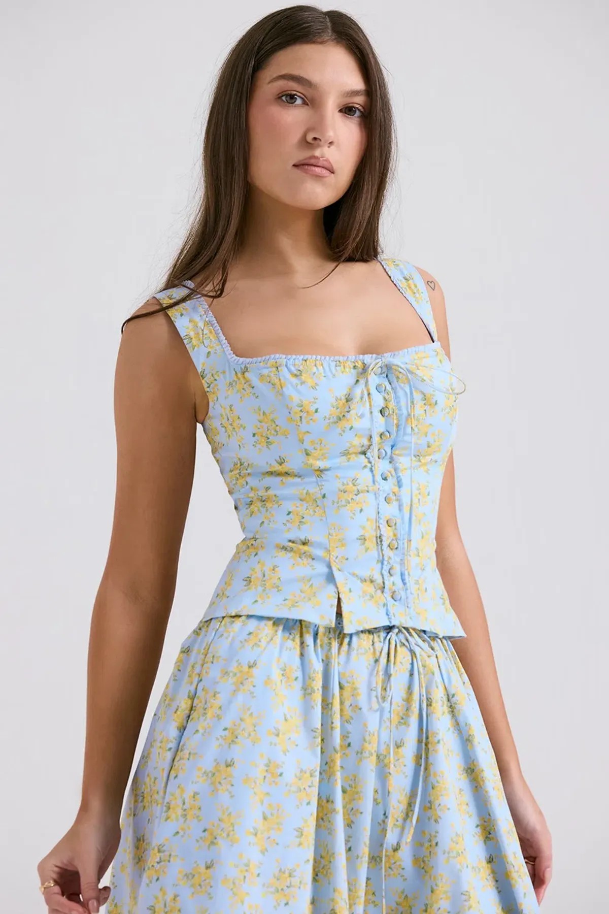 House of CB Juan Crop and Cora Midi skirt in Soft Blue Vintage Floral Print - Image 2
