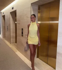 Benni maisie mini butter yellow size 6 for rent on The Volte - image 1