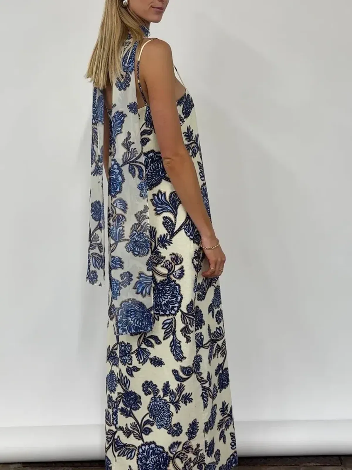 By Nicola Layla Maxi Dress size 10 Blue Paisley - Image 3
