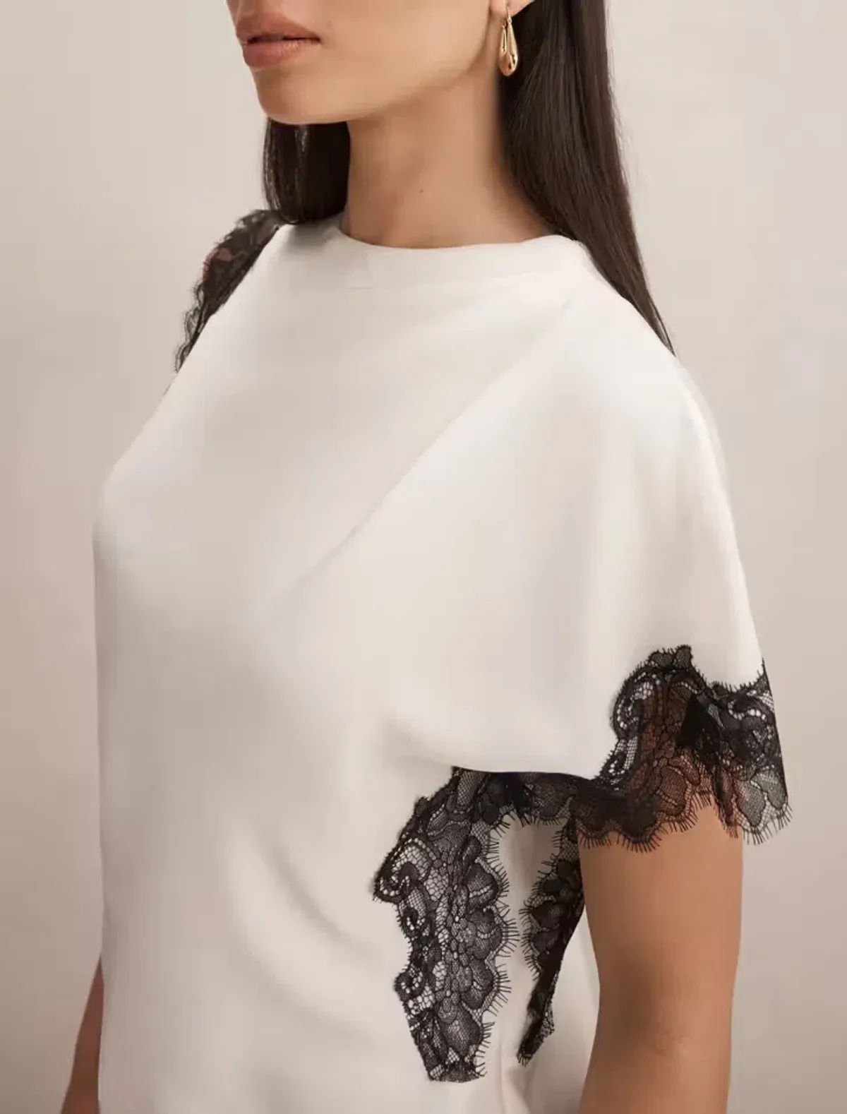 Forever New Dixie Asymmetric Lace Top Size 12 - Image 2