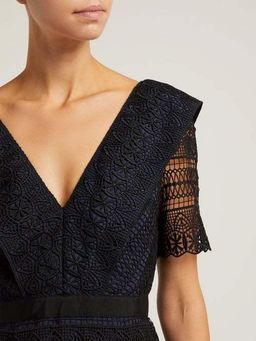 Self Portrait spiral Lace Midi Dress size 6 for rent on The Volte - image 2
