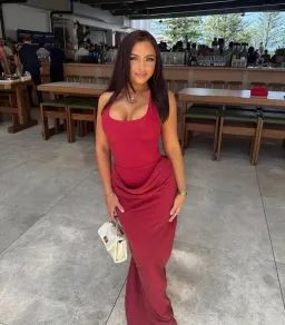 BENNI jade maxi red size 6 for rent on The Volte - image 2
